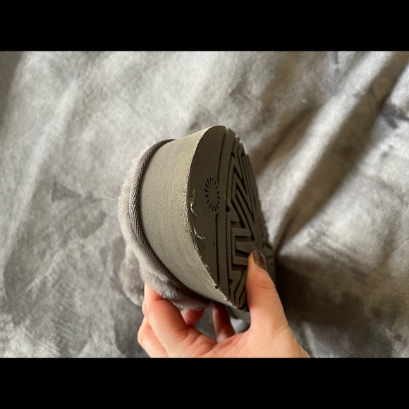 UGG - Disco Slide Slipper - Picture 4 of 4